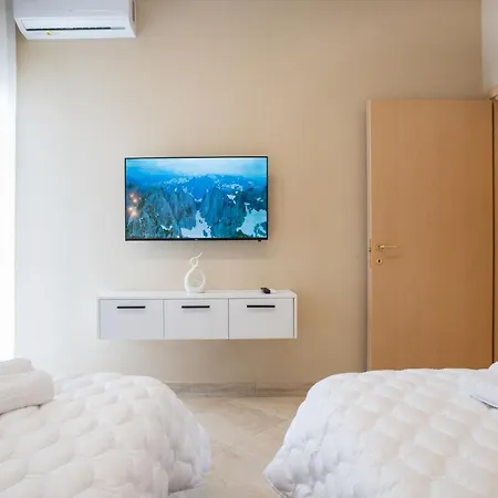 Exclusive Spacious 2bedroom Escape In *