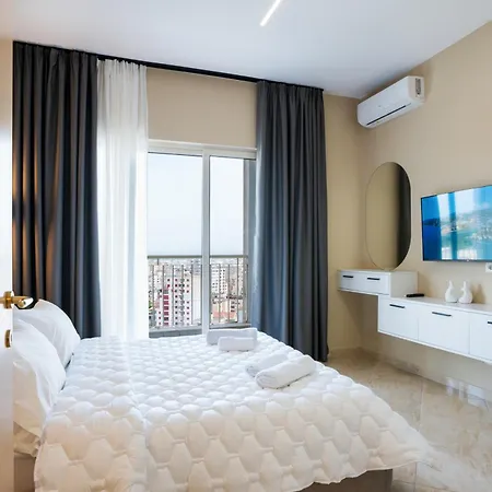 Exclusive Spacious 2bedroom Escape In Durrës